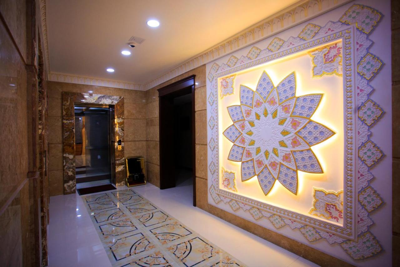 Hotel Ayni ดูแชนเบอ ภายนอก รูปภาพ