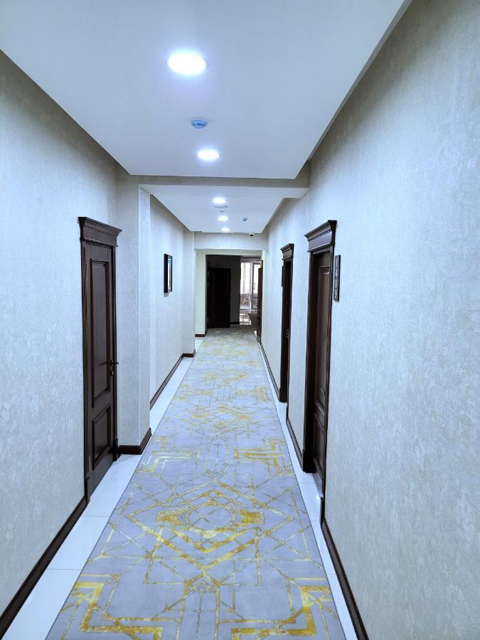 Hotel Ayni ดูแชนเบอ ภายนอก รูปภาพ